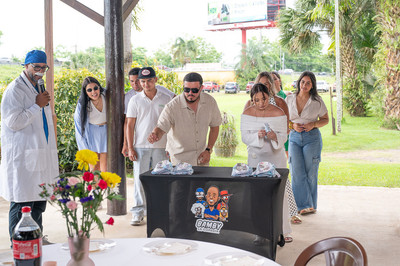 Bamby la Comedia durante baby shower en Añasco Puerto Rico