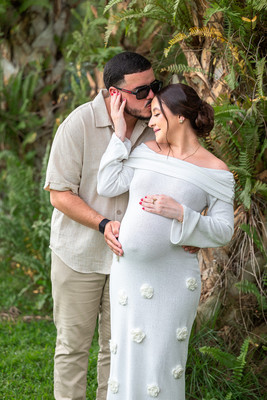 Fotografía de embarazo de pareja en Añasco Puerto Rico