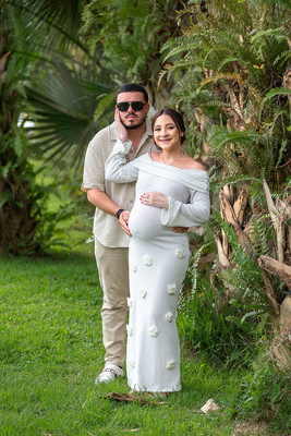 Fotografía de embarazo de pareja en Añasco Puerto Rico