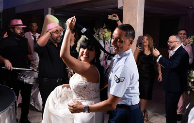 Fotografía de boda en Puerto Rico, recepción de boda en Al-Borak Lounge.
