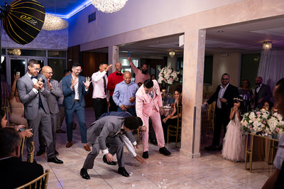 Fotografía de boda en Puerto Rico, recepción de boda en Al-Borak Lounge.