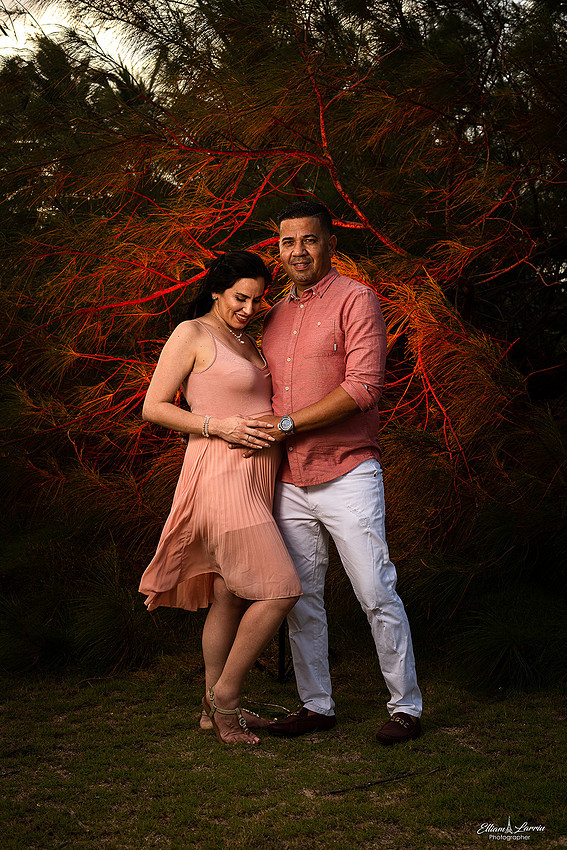 La sesión de maternidad de Diane y Natanael fue todo un éxito. Diane lucio su hermosa barriguita y felicidad.