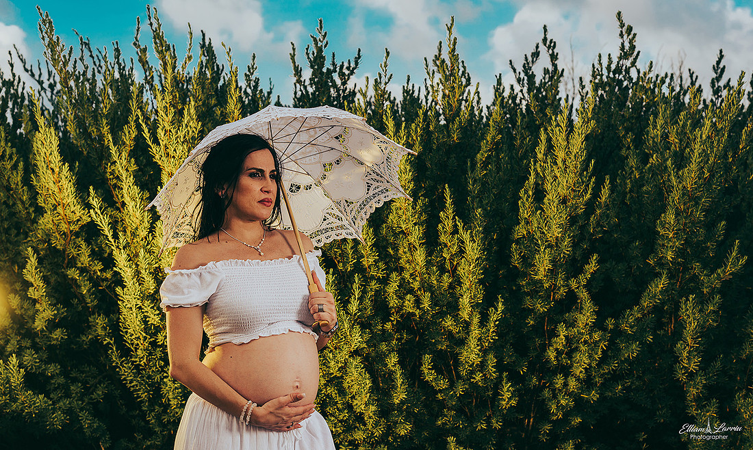 La sesión de maternidad de Diane y Natanael fue todo un éxito. Diane lucio su hermosa barriguita y felicidad.