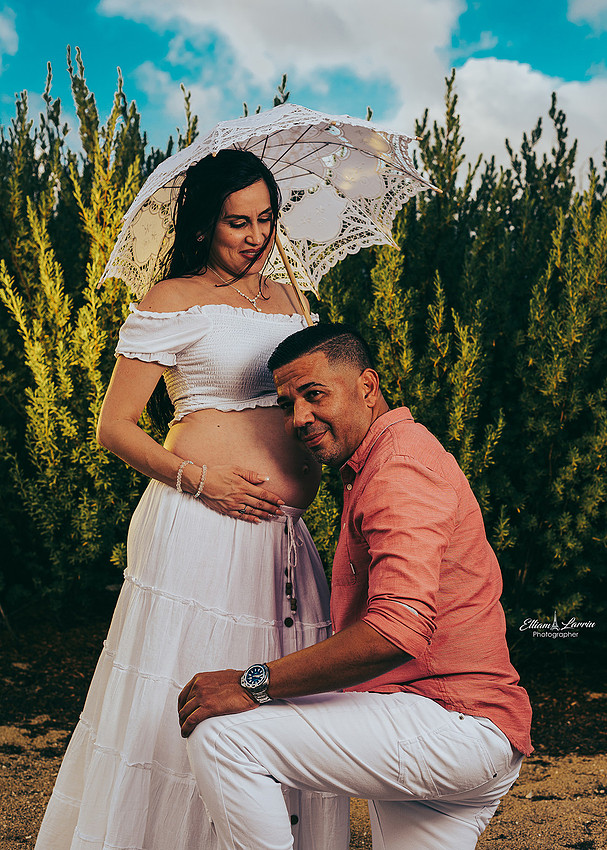 La sesión de maternidad de Diane y Natanael fue todo un éxito. Diane lucio su hermosa barriguita y felicidad.