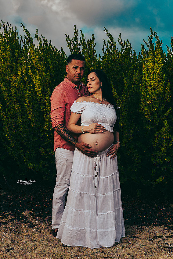 La sesión de maternidad de Diane y Natanael fue todo un éxito. Diane lucio su hermosa barriguita y felicidad.