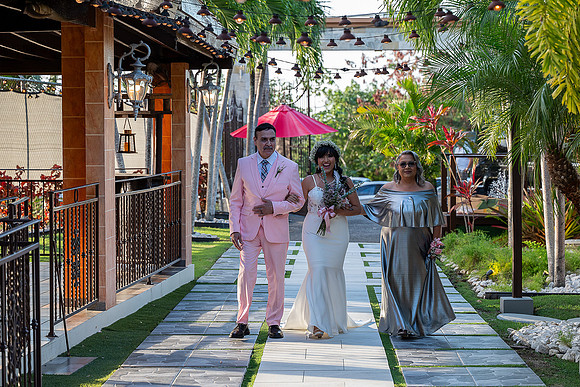 Boda en Mayagüez, ceremonia de Keri y Luis en Al-Borak Lounge.