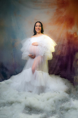 Mamá con su bebé arcoíris en sesión de fotos en Puerto Rico